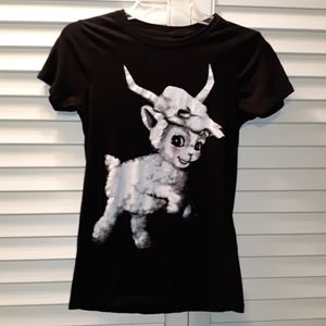 Juniors Iron Fist Lamby tee